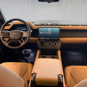 Land Rover Defender X-Dynamic HSE 3.0d I6 MHEV 350HP