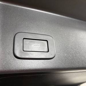 Land Rover Range Rover Evoque 2.0 MHEV - 3 godine jamstva