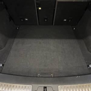 Land Rover Range Rover Velar R-DYN S 3.0 V6 300 4WD A8