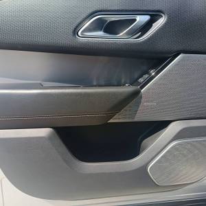 Land Rover Range Rover Velar SE 3.0D V6 300HP 4WD A8 - 3 godine jamstva