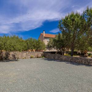 Linardići - Dvije dvojne kuće s dva bazena