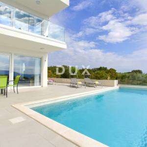 LINARDIĆI, OTOK KRK - Stan sa bazenom i pogledom na more