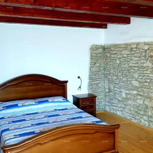 Ližnjan! Kuća u nizu , stara istarska!