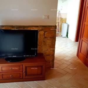 Ližnjan! Kuća u nizu , stara istarska!