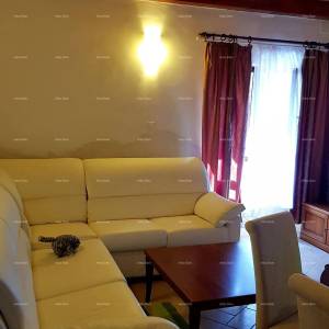 Ližnjan! Kuća u nizu , stara istarska!