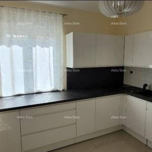 Ližnjan! Namješten stan !Pogled more !