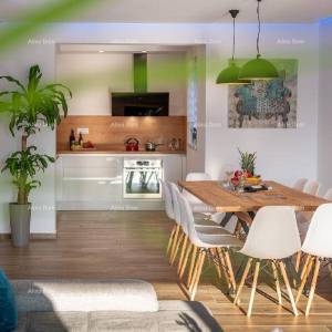 Loborika Vila s bazenom!