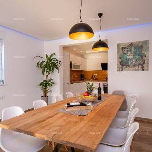 Loborika Vila s bazenom!