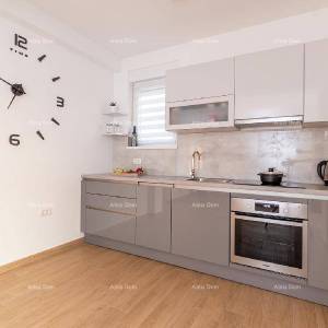 Loborika Vila s bazenom!