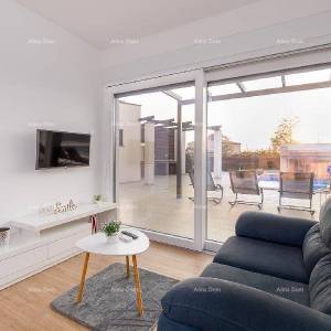 Loborika Vila s bazenom!