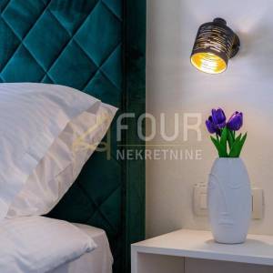 Lovran, moderna vila s unutarnjim bazenom i prekrasnim pogledom