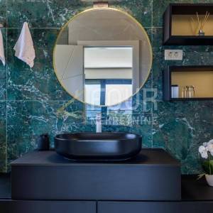 Lovran, moderna vila s unutarnjim bazenom i prekrasnim pogledom