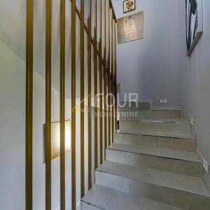 Lovran, moderna vila s unutarnjim bazenom i prekrasnim pogledom