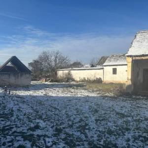 Lug, Kuća za rušenje, PRILIKA!