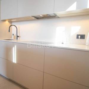 Luksuzan 2 soban stan najam Duilovo Split