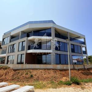 Luksuzan penthouse s 3-spavaće sobe, 1. red do mora - Privlaka-Zadar