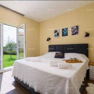 Luksuzna, potpuno namještena istarska vila s studio apartmanom, bazenom i pogledom na more, Kanfanar!