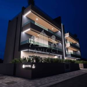 Luksuzni 1-sobni apartman s krovnom terasom - Sukošan, Zadar