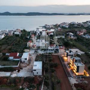 Luksuzni 1-sobni apartman s krovnom terasom - Sukošan, Zadar