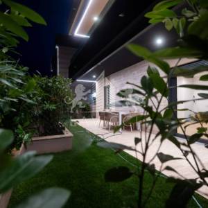 Luksuzni 1-sobni apartman s vrtom - Sukošan, Zadar