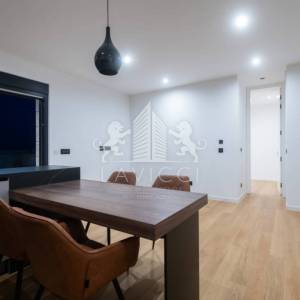 Luksuzni 2-sobni apartman s vrtom - Sukošan, Zadar