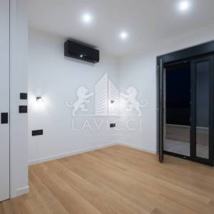 Luksuzni 2-sobni apartman s vrtom - Sukošan, Zadar