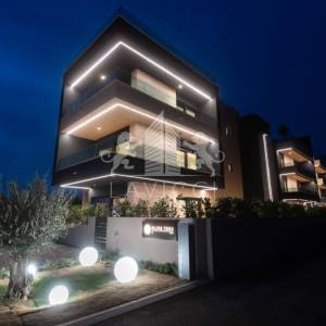 Luksuzni 2-sobni penthouse s krovnom terasom - Sukošan, Zadar