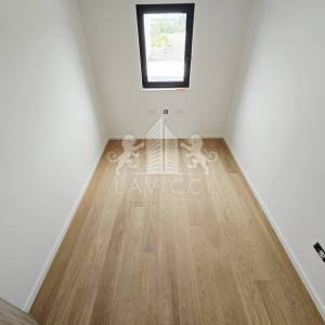 Luksuzni dvosobni apartman s vrtom - Sukošan, Zadar