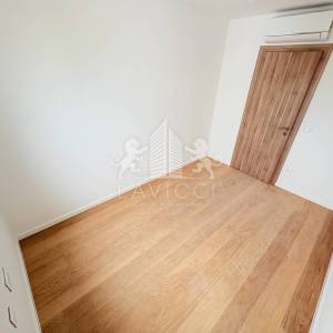 Luksuzni dvosobni penthouse s krovnom terasom - Sukošan, Zadar