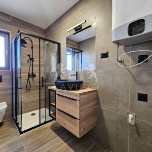 Luksuzni dvosobni penthouse s bazenom - 70m od mora,Privlaka