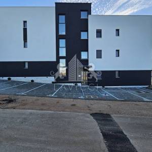 Luksuzni dvosobni penthouse s bazenom - 70m od mora,Privlaka