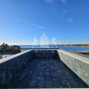 Luksuzni dvosobni penthouse s bazenom - 70m od mora,Privlaka