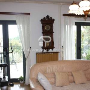 Luksuzni trosoban stan 110m2 u Poreču s pogledom na more 