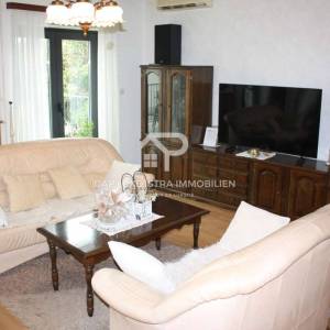 Luksuzni trosoban stan 110m2 u Poreču s pogledom na more 