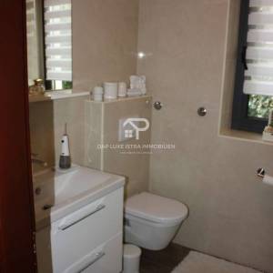 Luksuzni trosoban stan 110m2 u Poreču s pogledom na more 