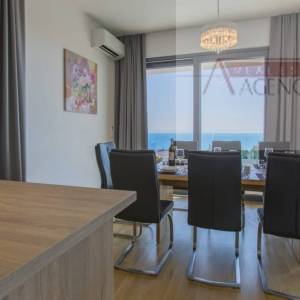 Makarska luksuzna vila 350 m2  - pogled na more - ekskluziva