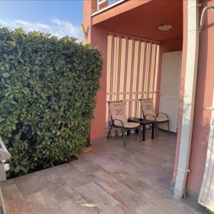 MALINSKA - Apartman u prizemlju s terasom i jacuzzijem