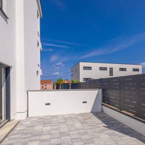 MALINSKA - Dva apartmana u novogradnji