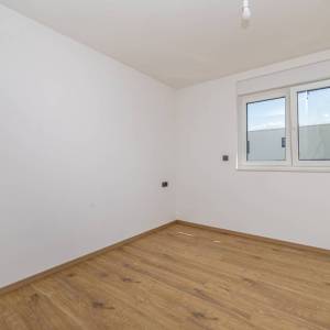 MALINSKA - Dva apartmana u novogradnji