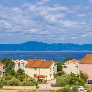 MALINSKA - Dva apartmana u novogradnji