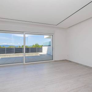 MALINSKA -  Dvojna kuća s bazenom i pogledom na more