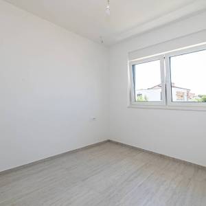 MALINSKA -  Dvojna kuća s bazenom i pogledom na more