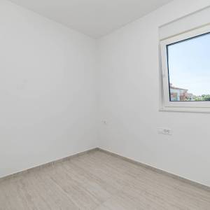 MALINSKA -  Dvojna kuća s bazenom i pogledom na more