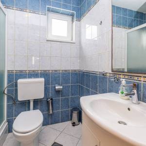 MALINSKA - Dvosobni apartman na prvom katu