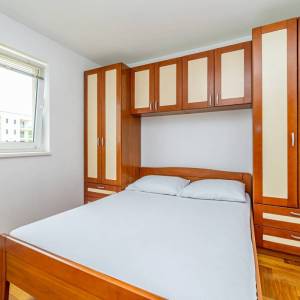 MALINSKA - Dvosobni apartman na prvom katu