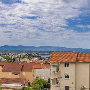 MALINSKA - Dvosobni apartman na drugom katu