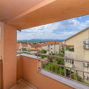 MALINSKA - Dvosobni apartman na drugom katu