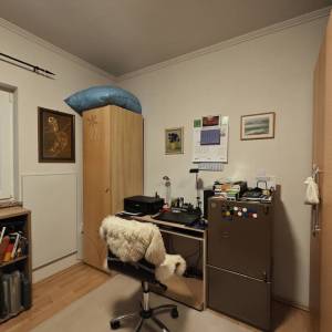 MALINSKA okolica - Samostojeća kuća s dva stana i garažom