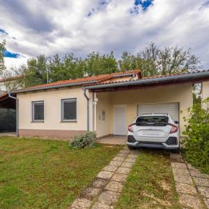 MALINSKA, okolica - Samostojeća kuća