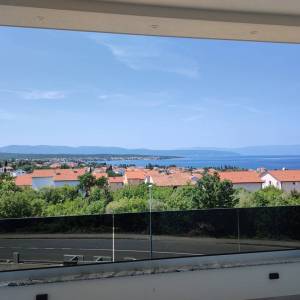 MALINSKA, OTOK KRK - Dva dvosobna apartmana s dnevnim boravkom